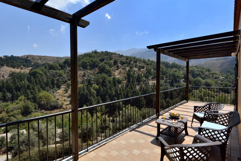 Oreinothea Villa Therison Exterior photo